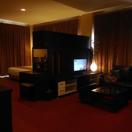 Grand Royal Taliwang Hotel Eksteriør billede