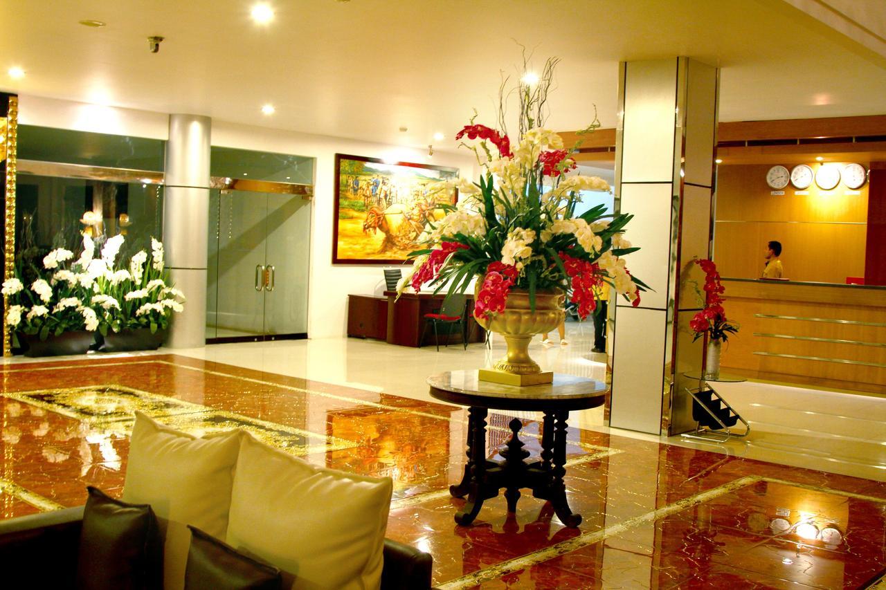 Grand Royal Taliwang Hotel Eksteriør billede