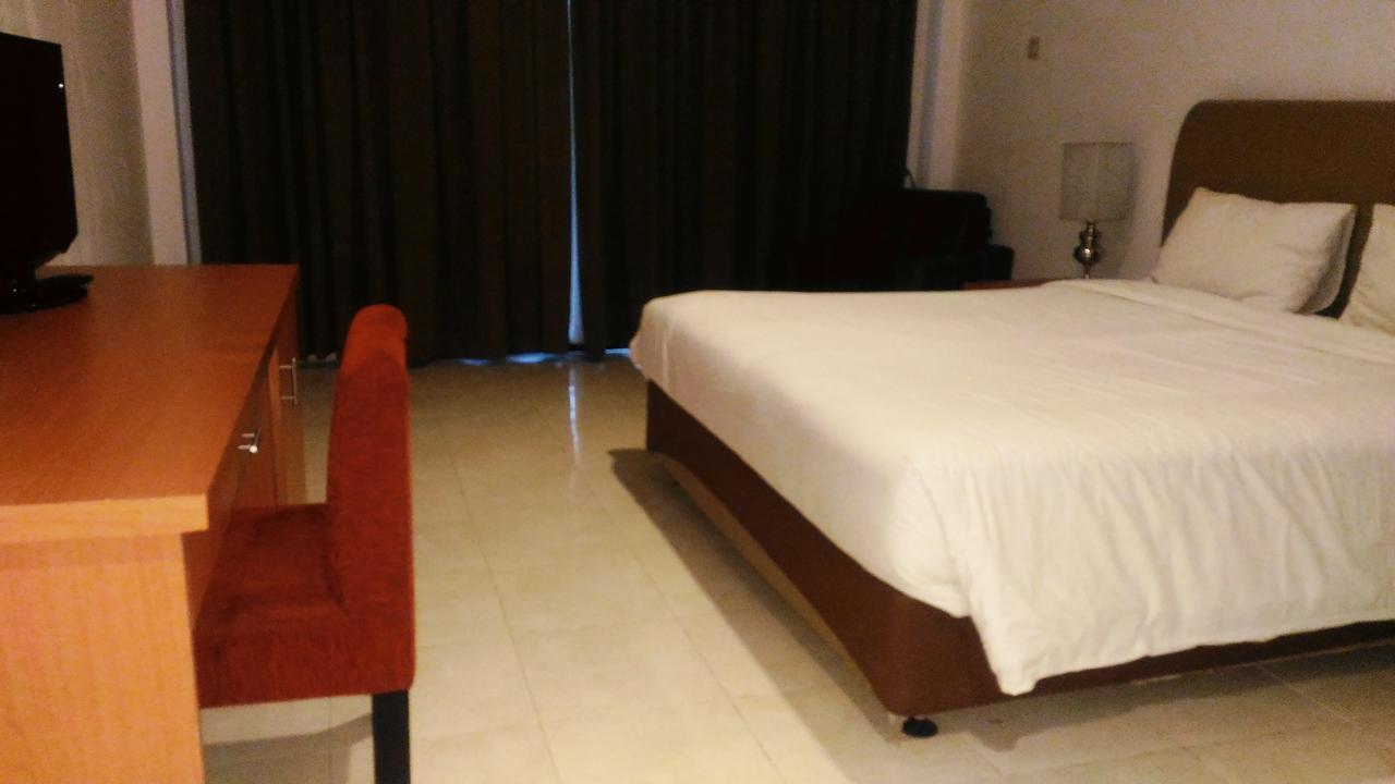 Grand Royal Taliwang Hotel Værelse billede